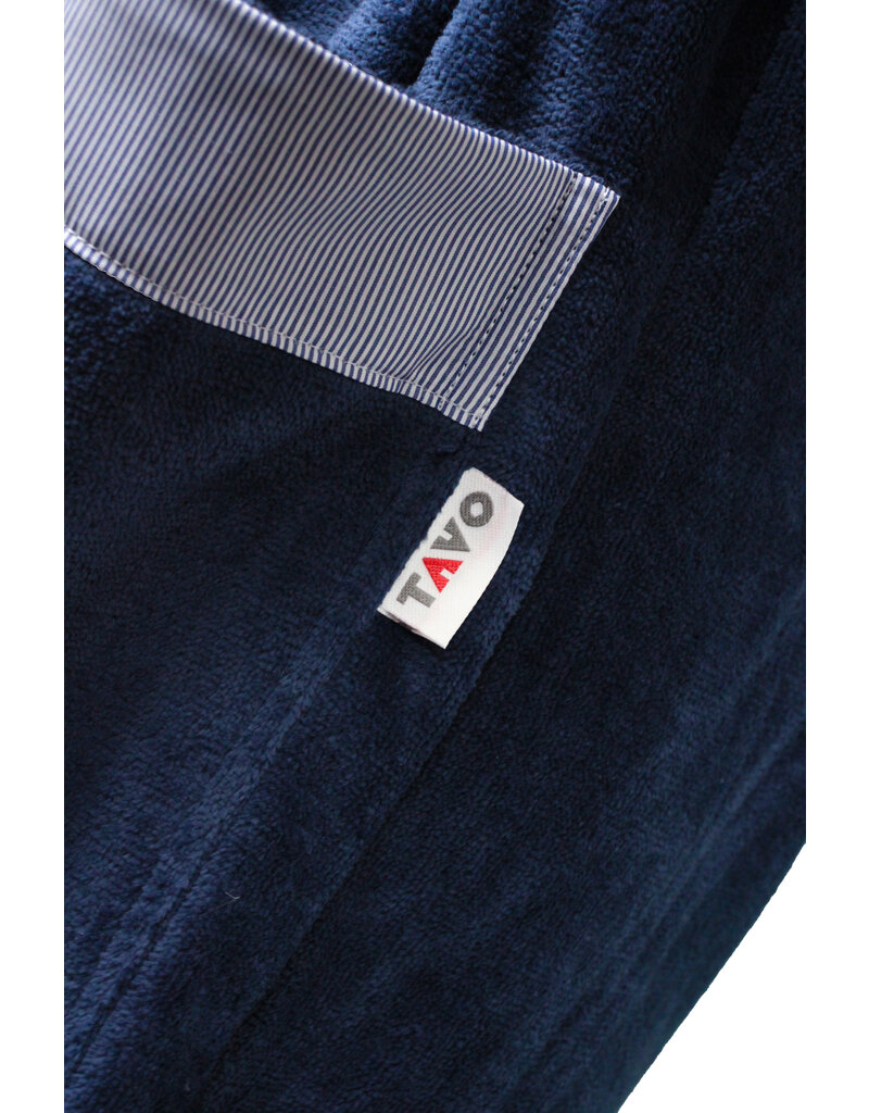 TAVO Eleganter Herren-Bademantel aus weichem Velour mit klassischem Schalkragen - Ein luxuriöses Designstück