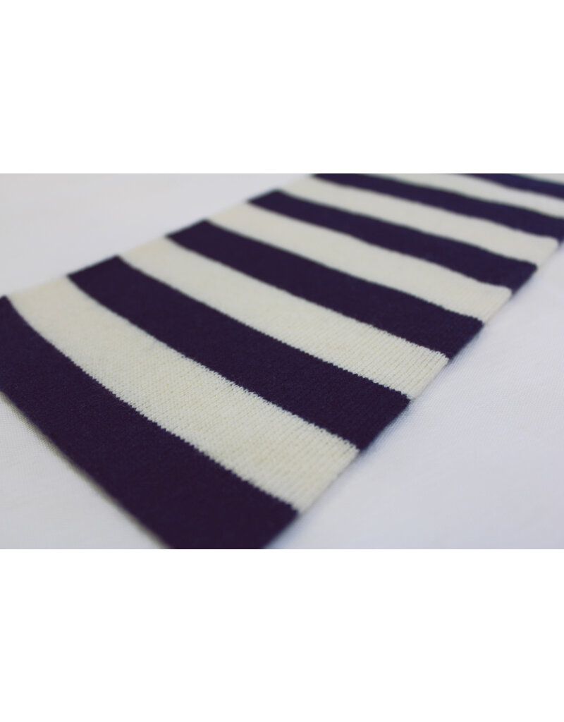 Tavolinchen  Soft striped cashmere scarf – the perfect winter accessory