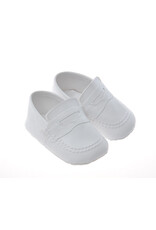 Babyschuhe im klassischen Loafer-Stil – elegant in Weiß