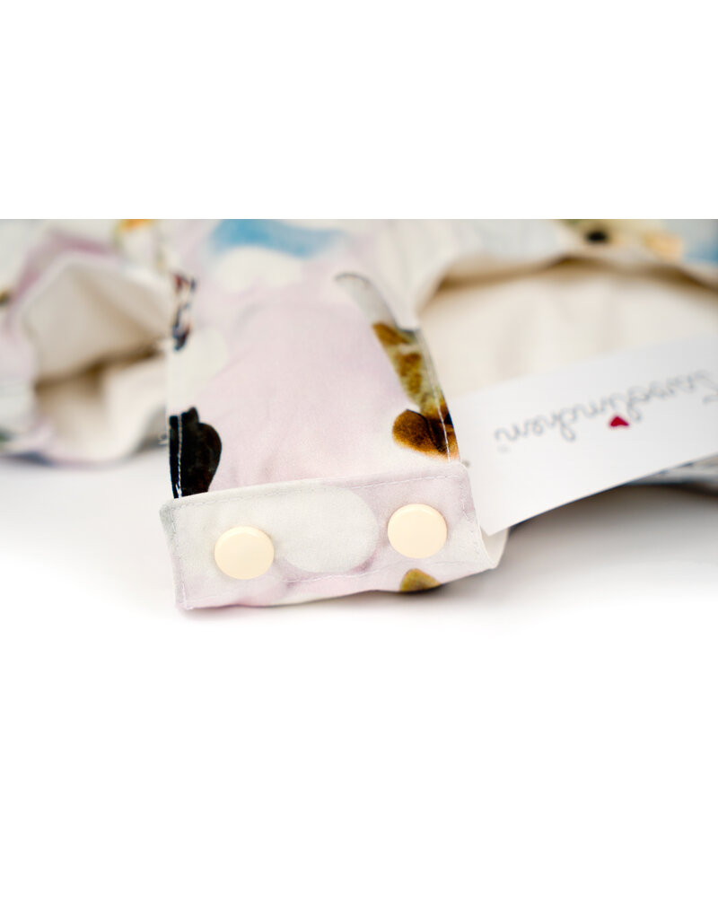 Tavolinchen Schlafsack »Kleine Welpenfreunde« | Kuscheliger Babyschlafsack mit verspieltem Hundewelpen-Motiv aus Daunenfüllungrint - Copy