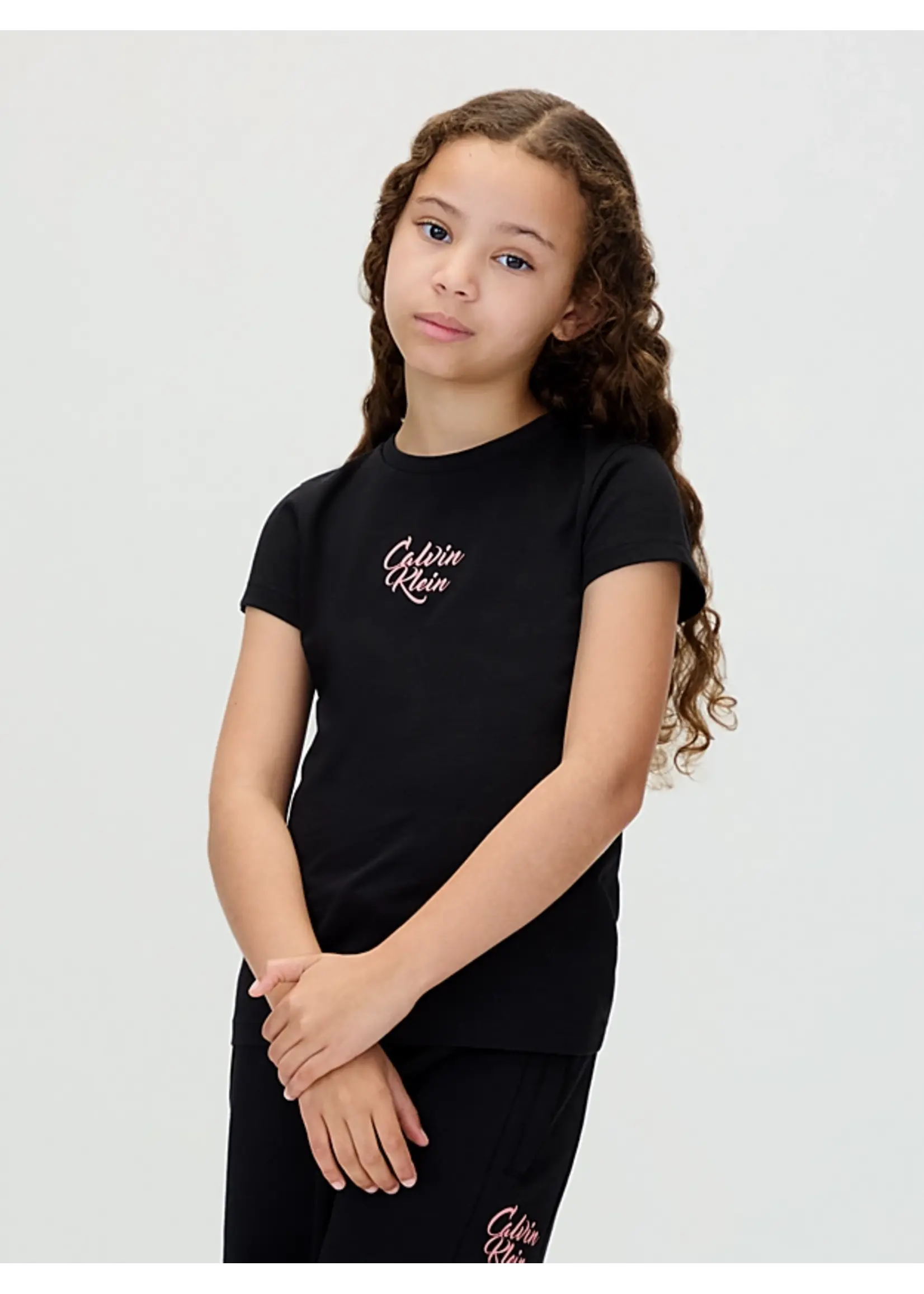 Calvin Klein T-Shirt   IG0IG03035BEH - SCRIPT LOGO GRAPHIC - zwart