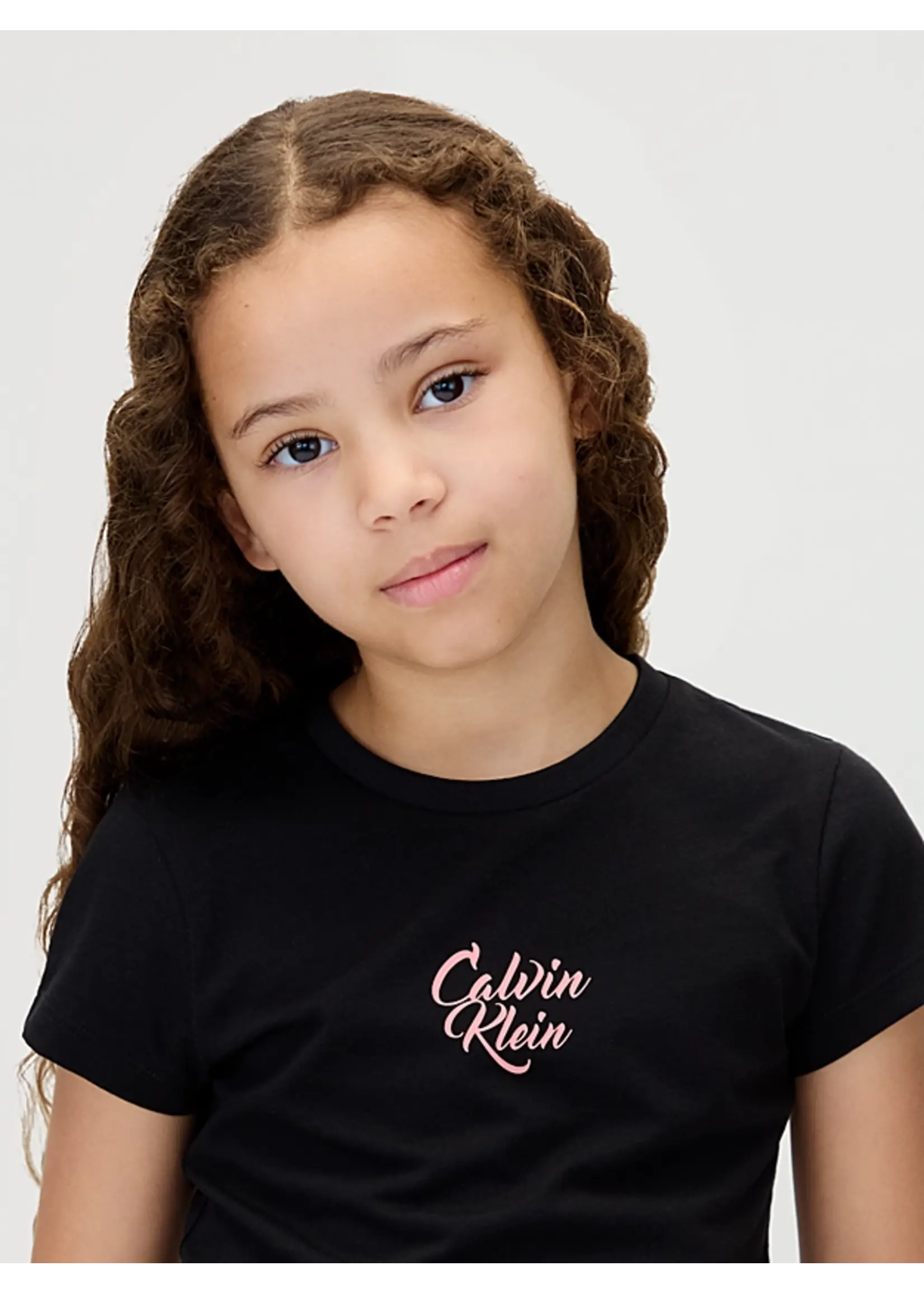 Calvin Klein T-Shirt   IG0IG03035BEH - SCRIPT LOGO GRAPHIC - zwart
