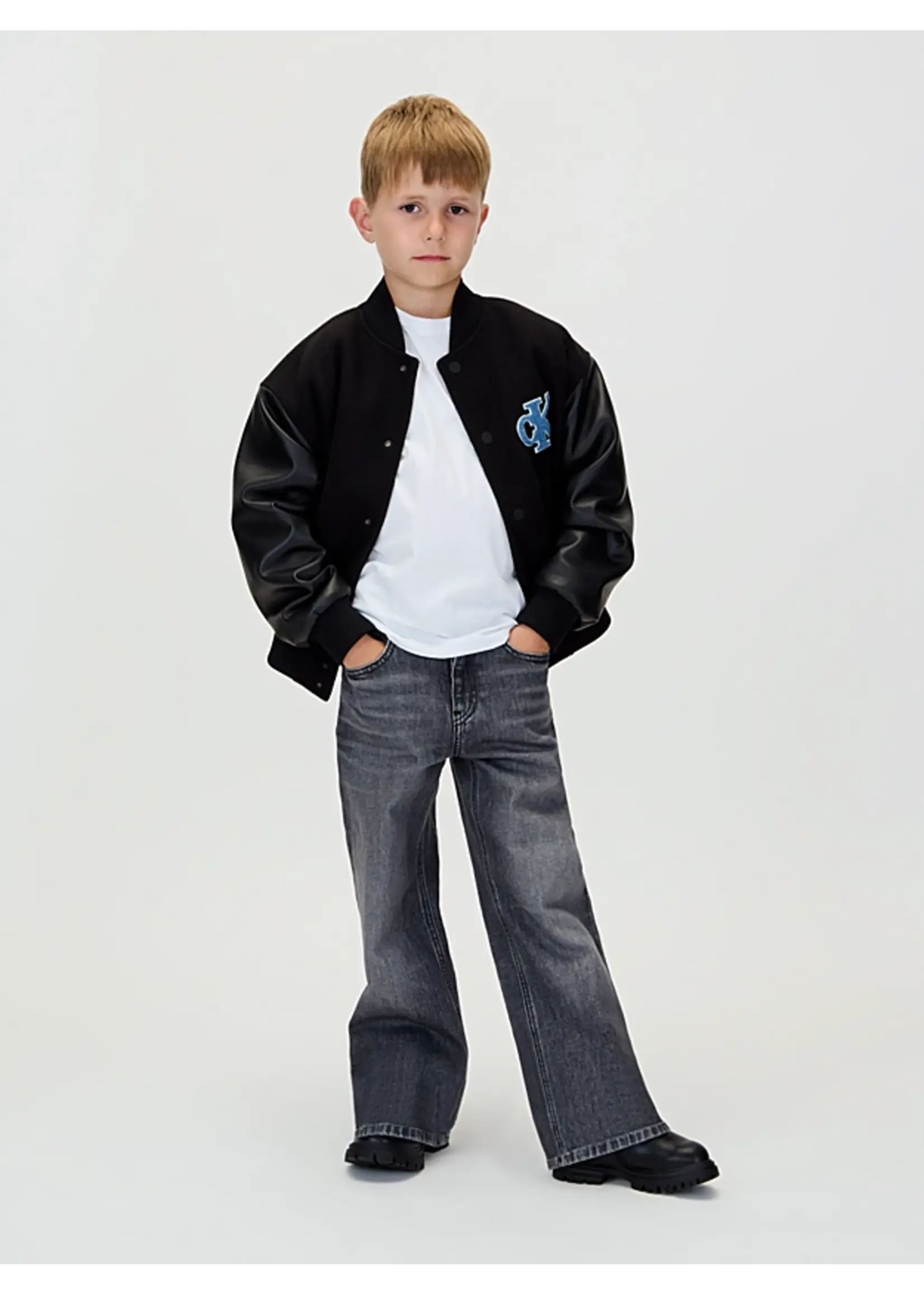 Calvin Klein Jeans IB0IB025501BY - SKATER MID GREY STONE - grijs