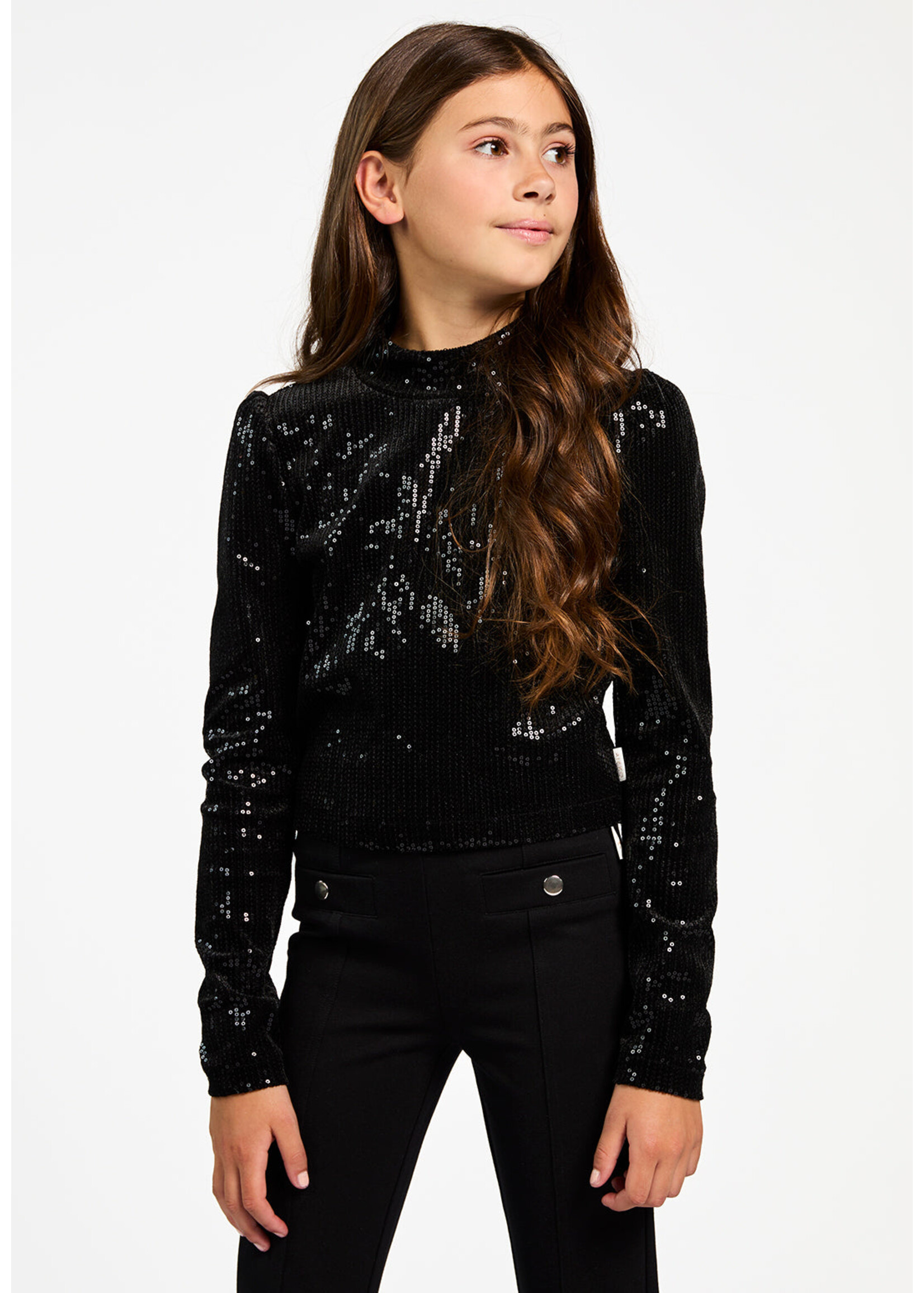 AI&KO Top Ivona cropped - zwart