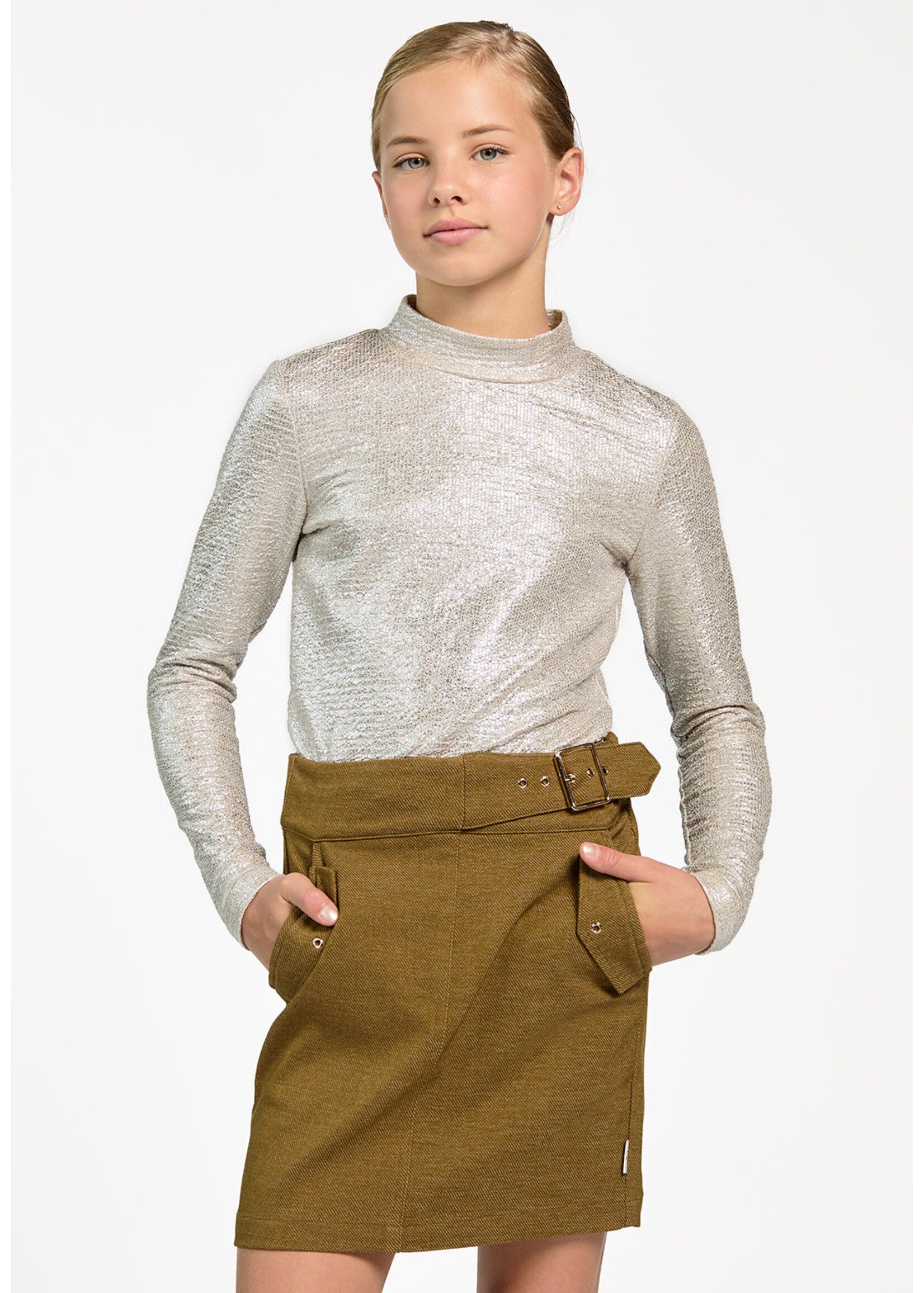 AI&KO Top Zera cropped - zilver