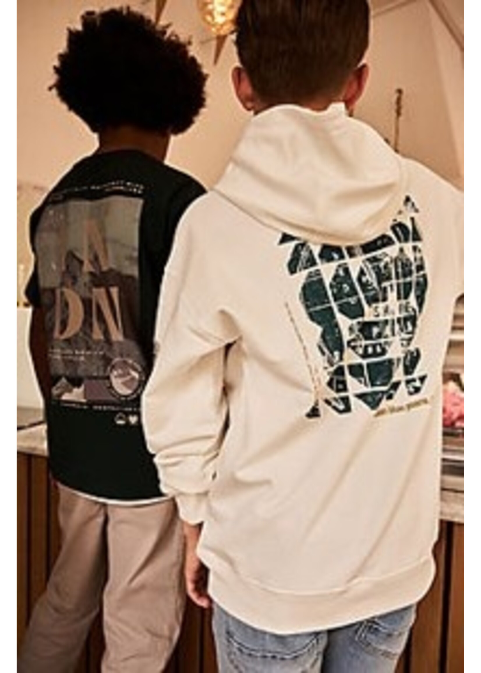 Indian blue jeans Hoodie 960562 Loose fit Backprint - wit