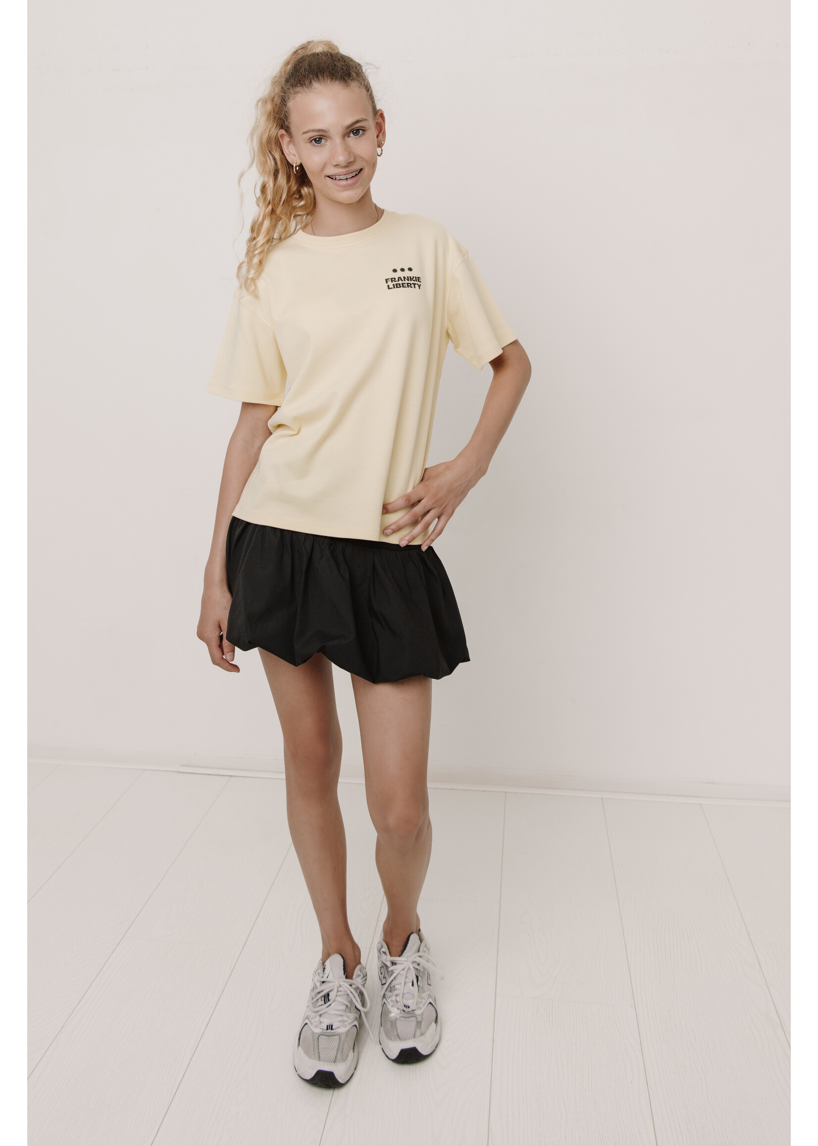 Frankie & Liberty T-shirt Veda Paradise  FL26109 - zachtgeel