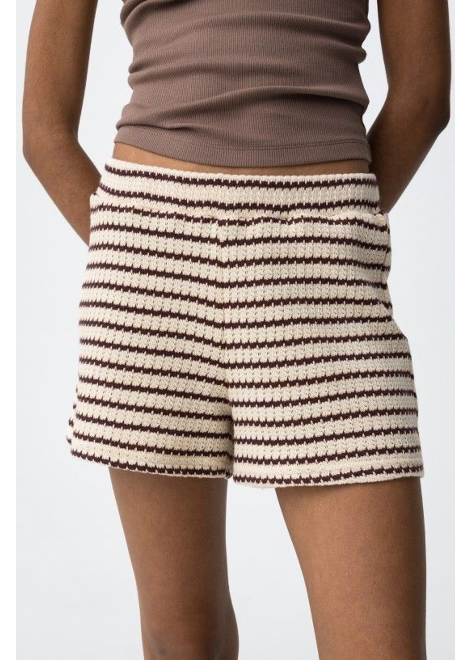 Tiffosi Short Esposende 10065901 - Rood