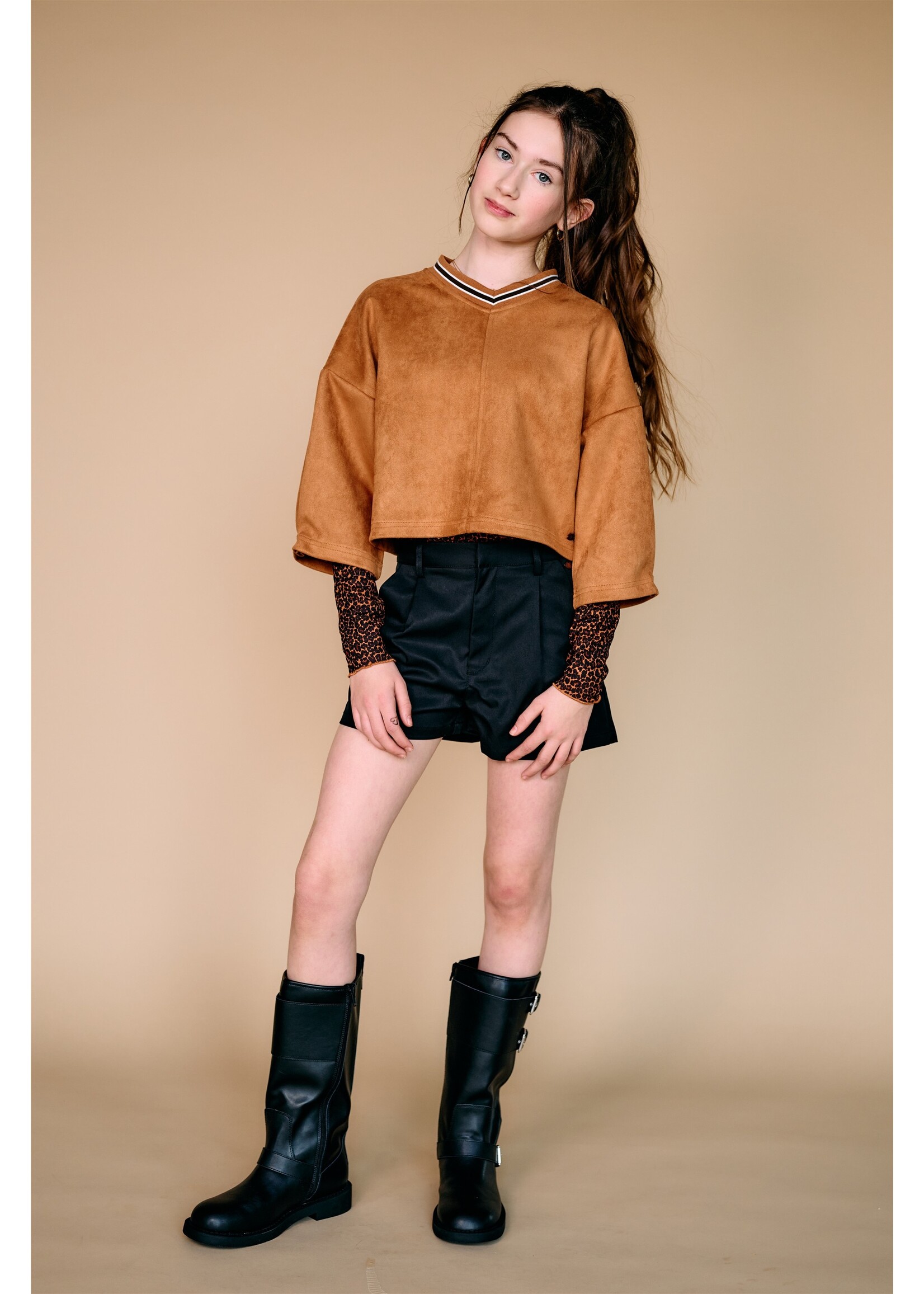 Nobell Short 3603  Suki Twill Short with pleats - zwart