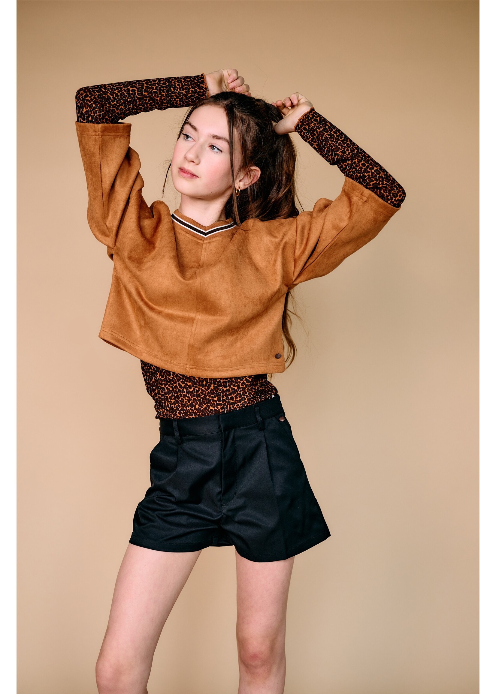 Nobell Short 3603  Suki Twill Short with pleats - zwart