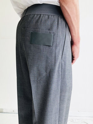 Cropped pull-on pants_grey