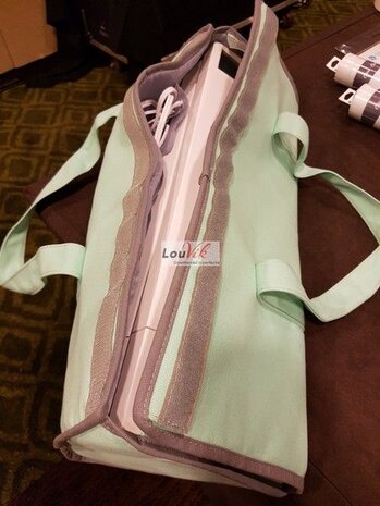 Silhouette Cameo 1 - 2 Light Tote - Green Silhouette Cameo 1 - 2 Light Tote - Green