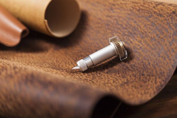 Cricut Knife Housing & Blade Cricut Knife Housing & Blade