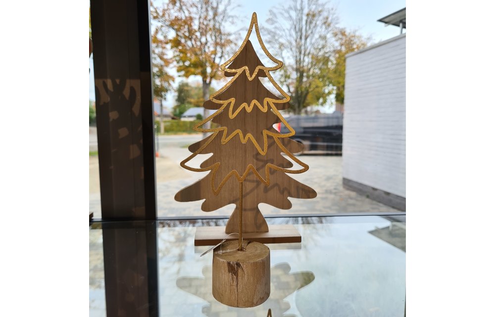 Kerstboom op gespleten voet