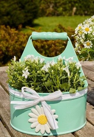 Ronde schaal met handvat (zink) Ronde schaal met handvat (zink)