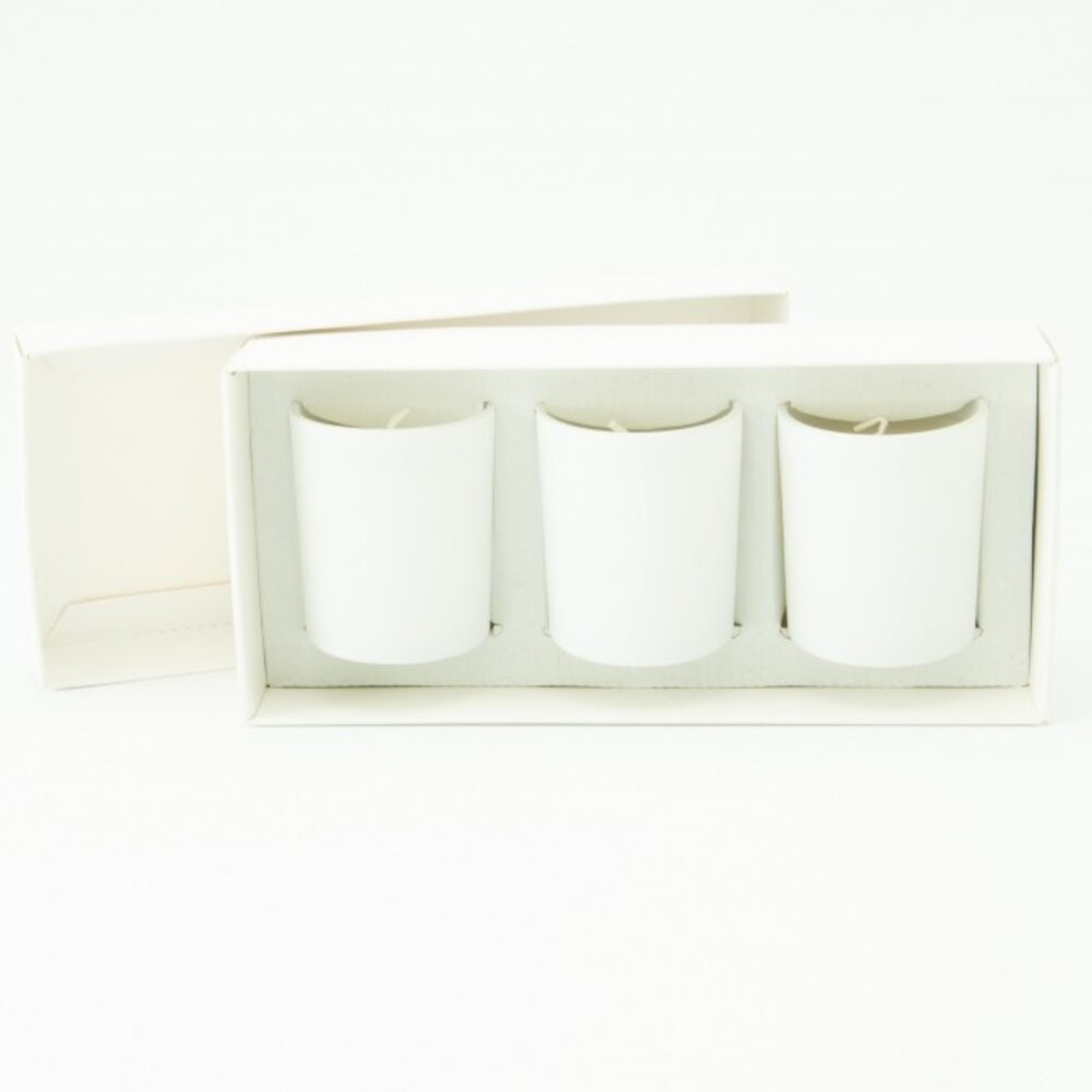 Luxegiftbox Set Van 3 Geurkaarsen - Wit Luxegiftbox Set Van 3 Geurkaarsen - Wit