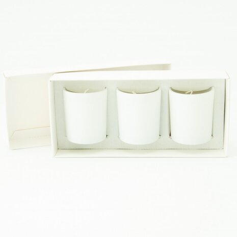 Luxegiftbox Set Van 3 Geurkaarsen - Wit Luxegiftbox Set Van 3 Geurkaarsen - Wit