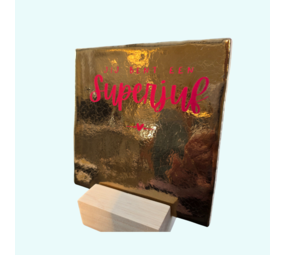 Gouden tegel – “Superjuf" Gouden tegel – “Superjuf"