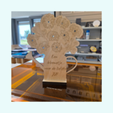 Houten bloemenhouder