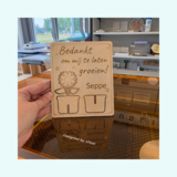 Houten kaart met 3D bloemetje