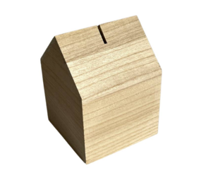 Houten spaarpot – huisje Houten spaarpot – huisje