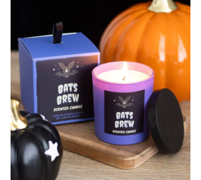 Bat's Brew Kruidnagel en Tabak Halloween Kaars Bat's Brew Kruidnagel en Tabak Halloween Kaars