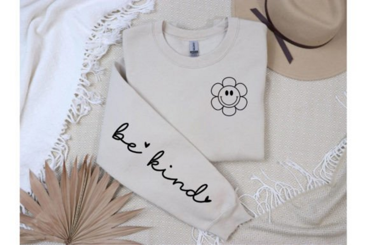 DTF Front & Sleeve "Be Kind"