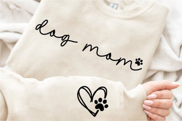 DTF Front & Sleeve "Dog Mom"