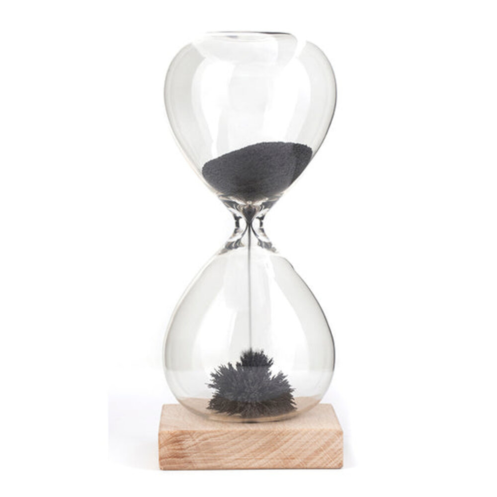 Kikkerland Magnetic Hourglass Kikkerland Magnetic Hourglass