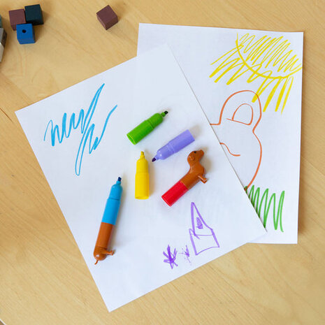 Kikkerland Rainbow Dachshund Markers - Set van 6 Kikkerland Rainbow Dachshund Markers - Set van 6