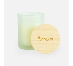 Geurkaars met houten deksel frosted wit - 'oma' Geurkaars met houten deksel frosted wit - 'oma'