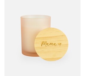 Geurkaars met houten deksel frosted blush - 'mama' Geurkaars met houten deksel frosted blush - 'mama'