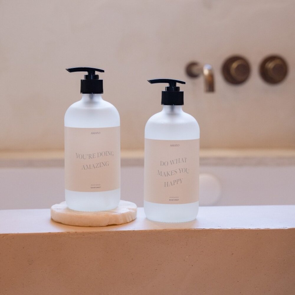 Geschenkset handwash & bodywash 'self care mode: on' Geschenkset handwash & bodywash 'self care mode: on'