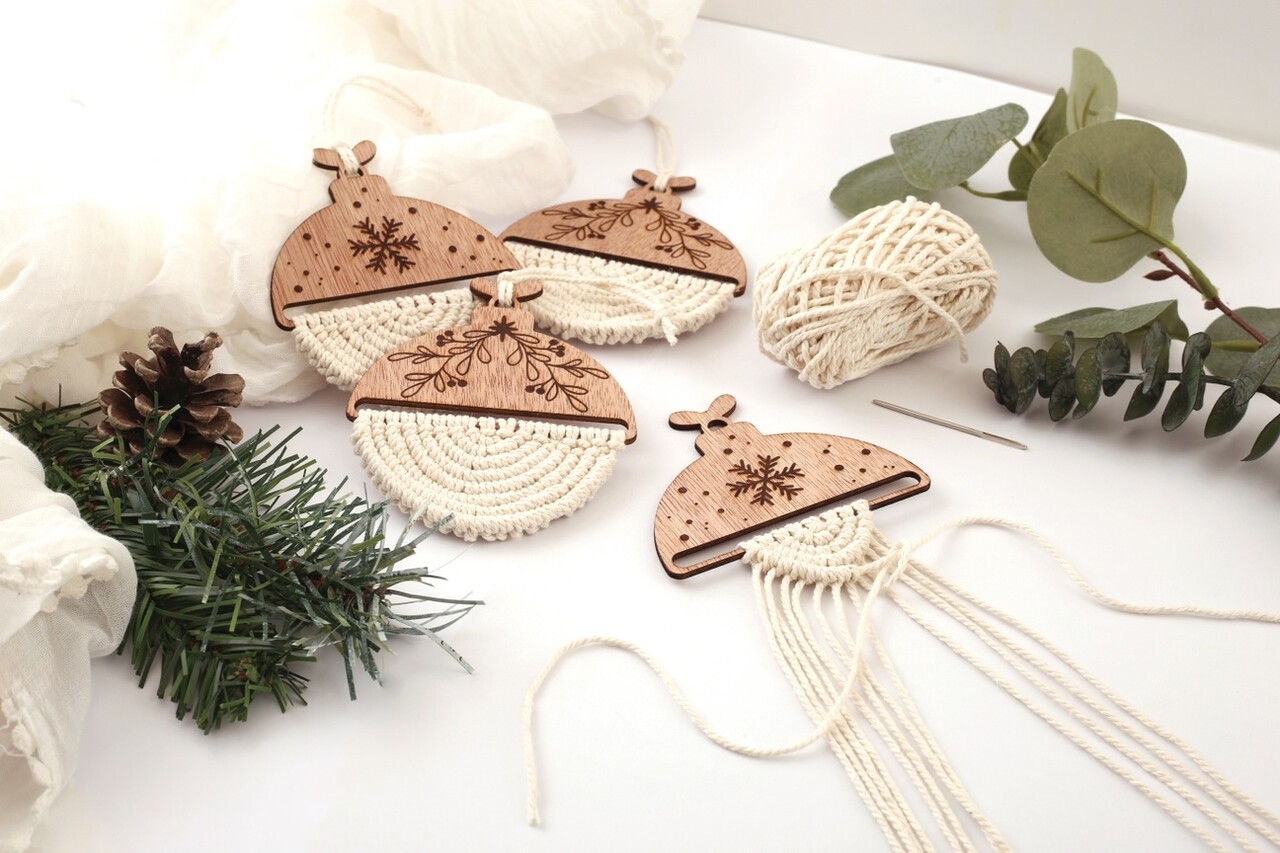 Macramé Kerstballenset Macramé Kerstballenset