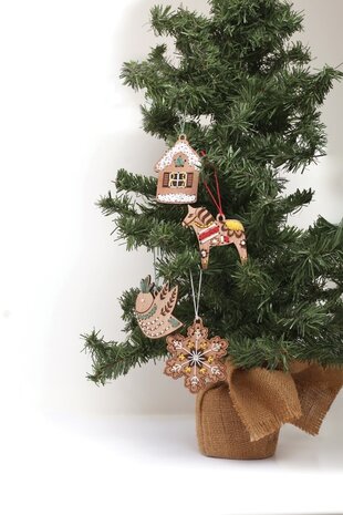 Set van 8 Houten Borduurhangers Set van 8 Houten Borduurhangers