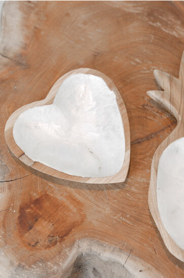 Dish Heart Wood