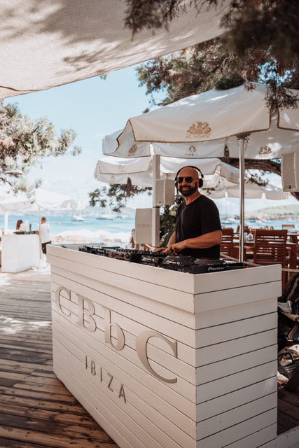  Relaxte Deep House & Lounge van de DJ bij CBBC Ibiza