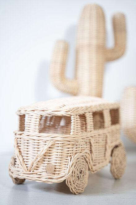 Minifurgoneta Rattan