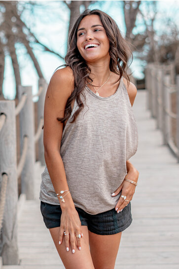 Top sin mangas Lilian Taupe