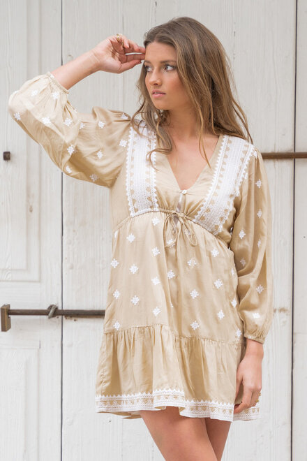 Kleid Eva Sand
