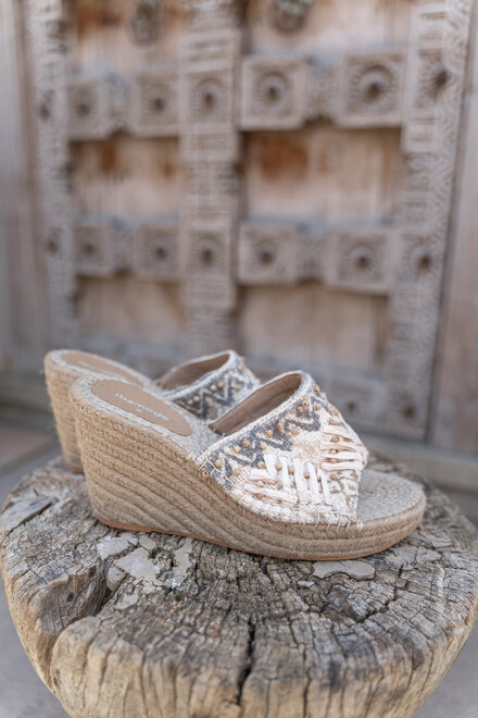 Wedges Resort Zickzack Natur