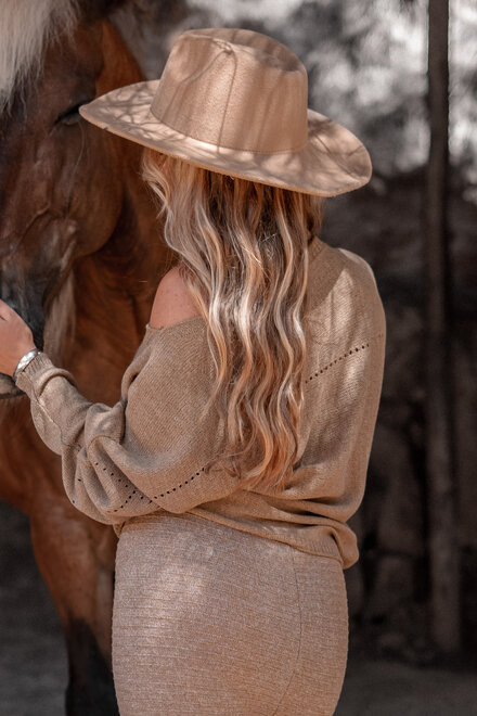 Row Knitted Top Bruin