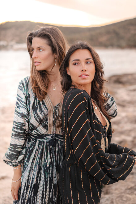Robe Emika Black Print