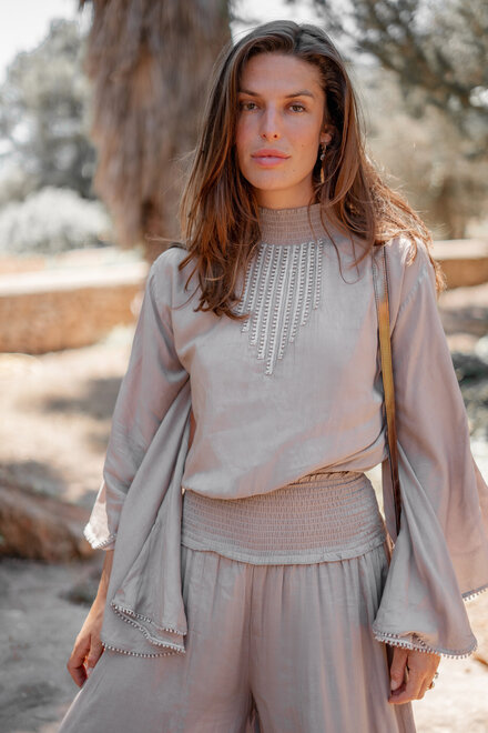 Flair Top Loua Light Taupe