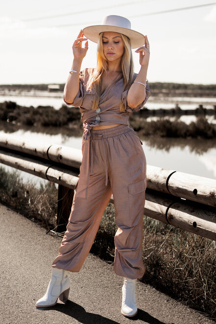 Alyssa Cargo Pants Taupe