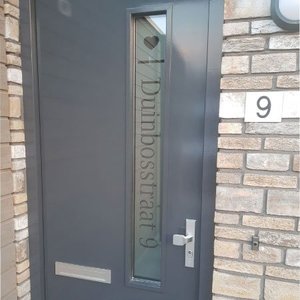 Raamfolie Hartje met straatnaam Raamfolie Hartje met straatnaam