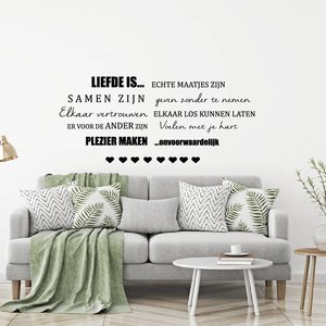 Muursticker liefde is... Muursticker liefde is...