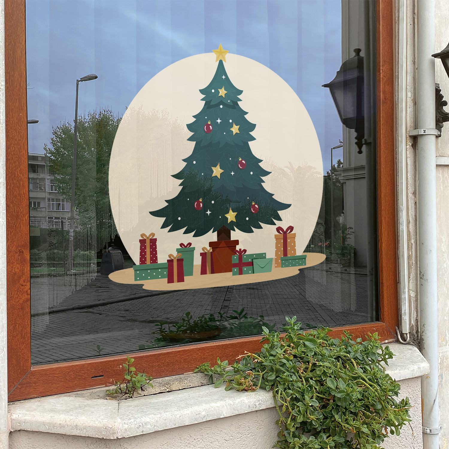 Kerst raamsticker kerstboom met cadeaus Muursticker4sale