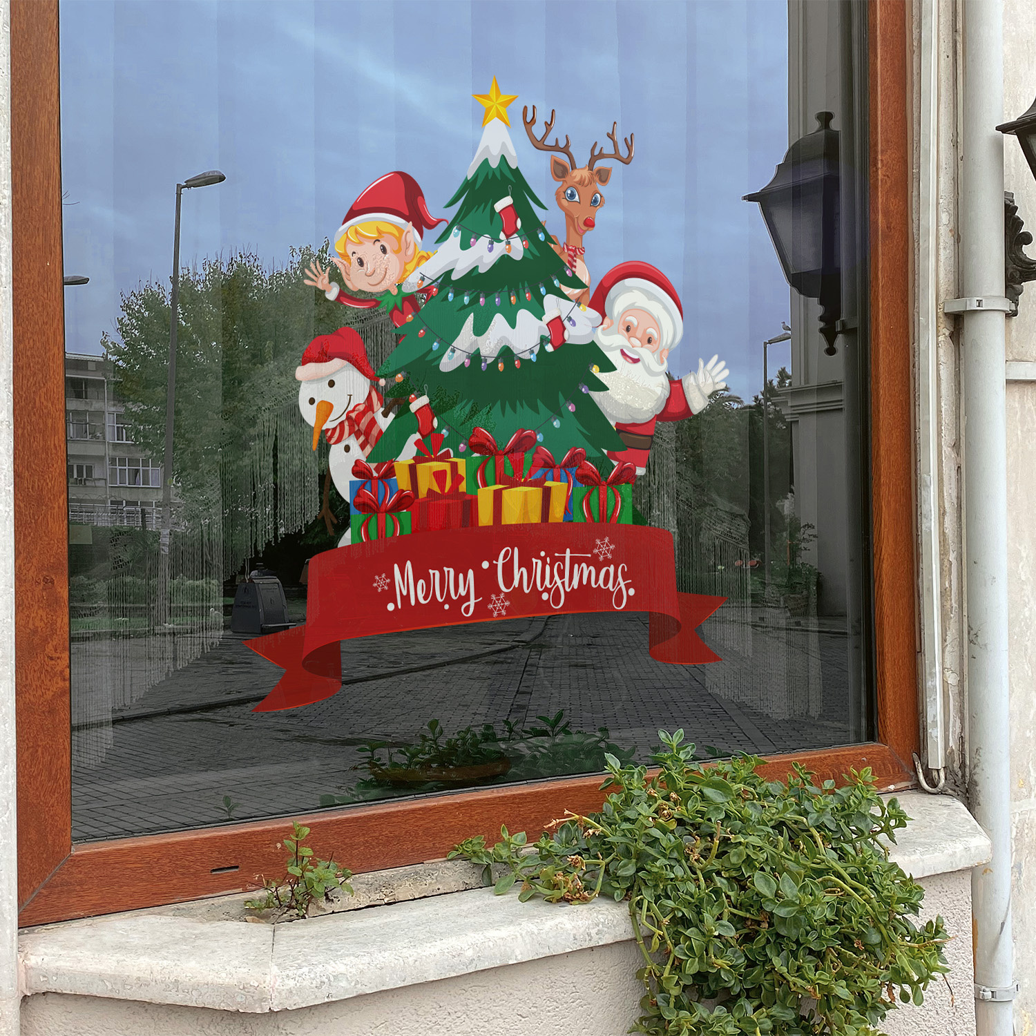 Kerst raamsticker kerstboom met kerstman Muursticker4sale