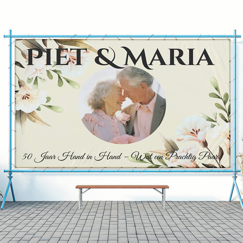 Spandoek getrouwd pas aan met je eigen foto en tekst Spandoek getrouwd pas aan met je eigen foto en tekst